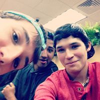 Victor Moreno Photo 8