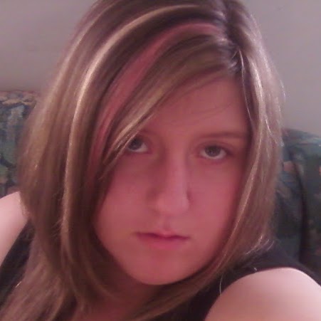 Heather Self Photo 34