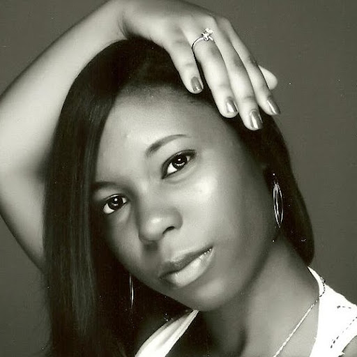 Michelle Harrell Photo 36