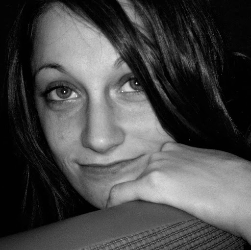 Natasha Nichols Photo 55
