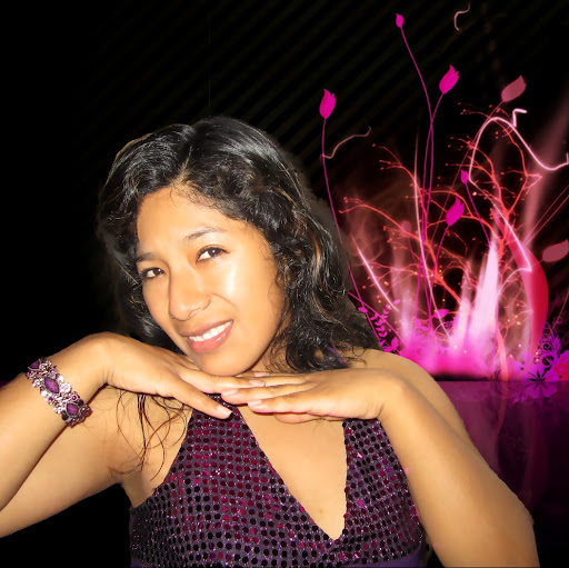 Angela Chavez Photo 4