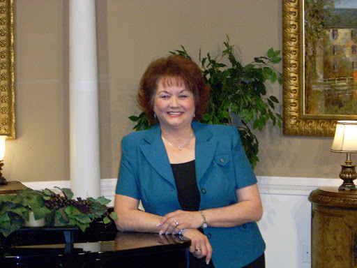 Frances Taylor Photo 19