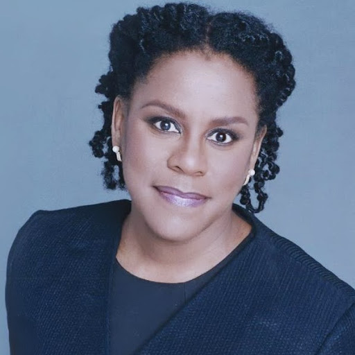 Pamela Roach Photo 29