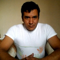 Isidro Rodriguez Photo 32