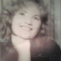 Cindy Lloyd Photo 12