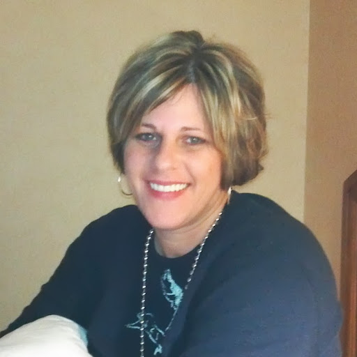 Elizabeth Drury Photo 6