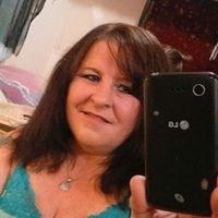 Stacey Woods Photo 17