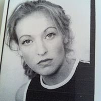 Nicole Mcglothlin Photo 12