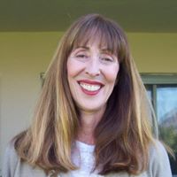 Leslie Robison Photo 22