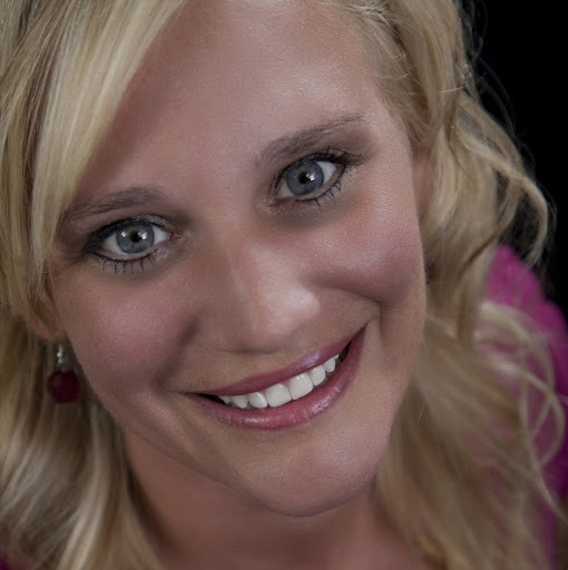 Jennifer Mount Photo 31