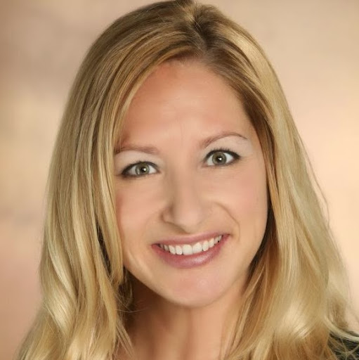 Monica Lang Photo 33