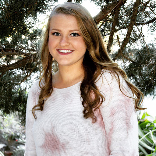 Abby Sanders Photo 14