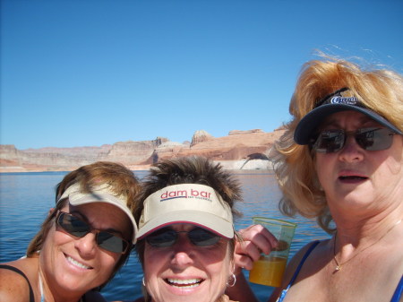 Karen Hunter Photo 45
