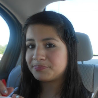 Martha Rios Photo 23