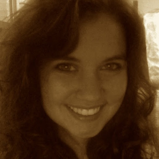 Elizabeth Izzo Photo 32