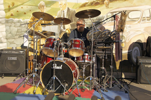 Larry Stephenson Photo 24