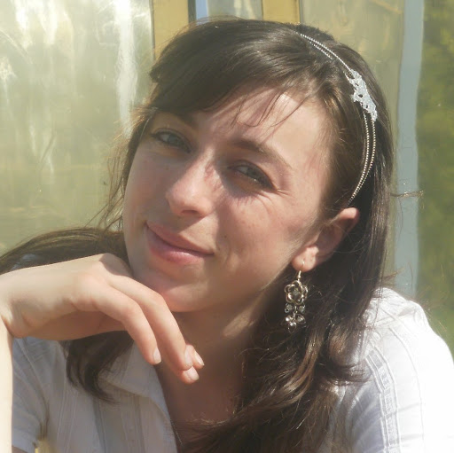 Elena Dobos Photo 2