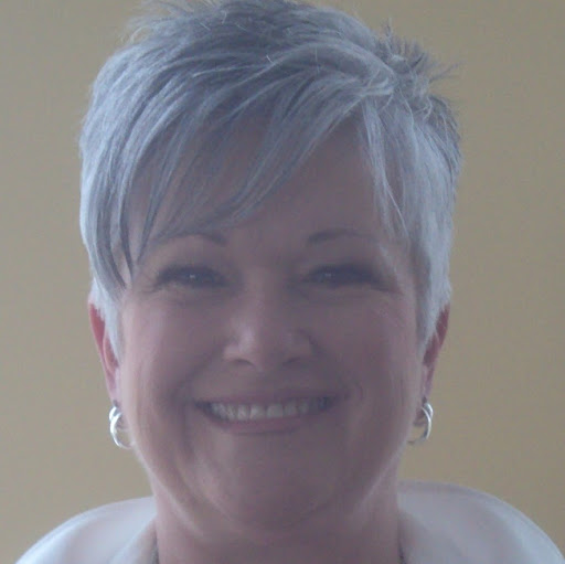 Regina Abbott Photo 7