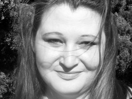 Virginia Hughes Photo 10