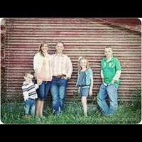 Lisa Newby Photo 16