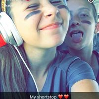Hannah Garrison Photo 7