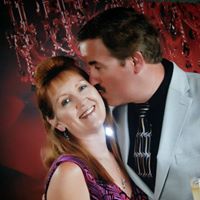 Debbie Dickinson Photo 43