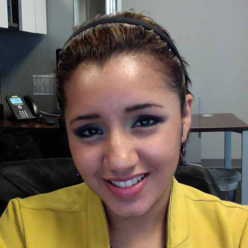Maria Correa Photo 13