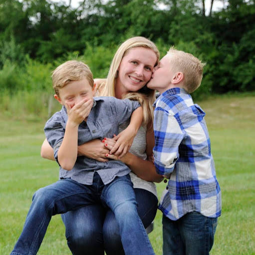 Jennifer Brazelton Photo 6