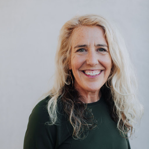 Suzanne Lederer Photo 15