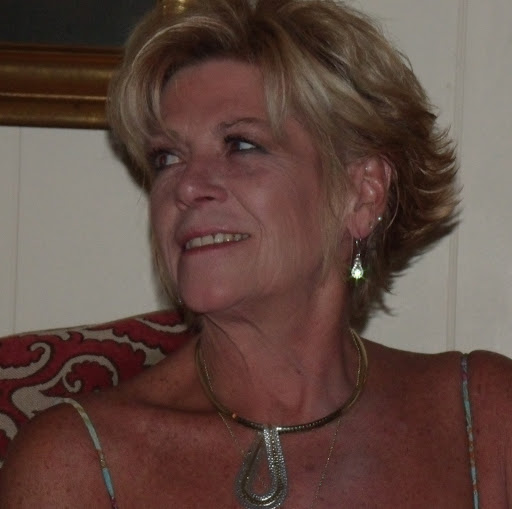 Karen Adams Photo 47