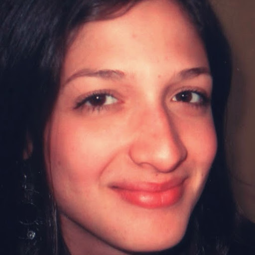 Paula Peters Photo 34