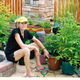 Susan Baker Photo 24