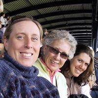 Anne Howard Photo 22