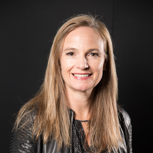 Lynn Carter Photo 6