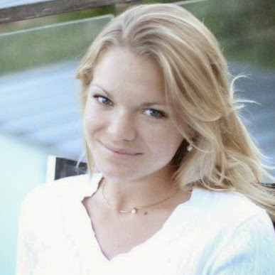 Alexandra Sandberg Photo 5