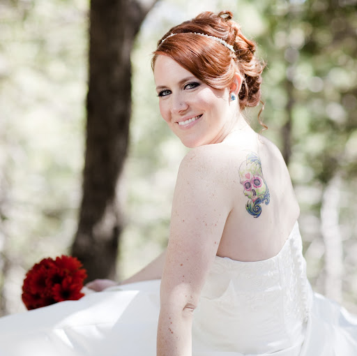 Kristin Warren Photo 14