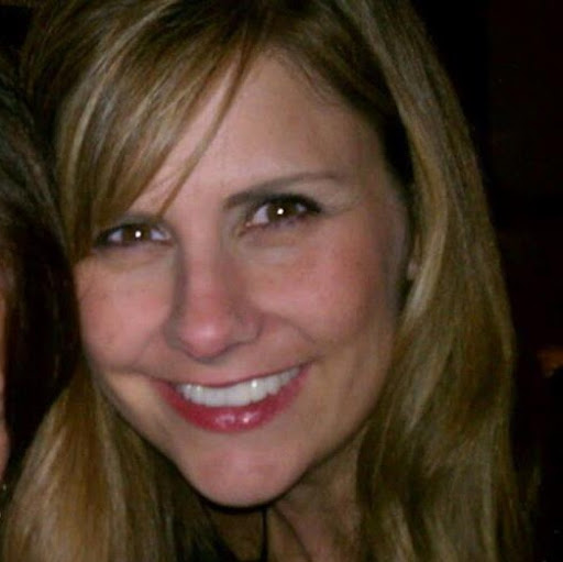 Angela Thomas Photo 38