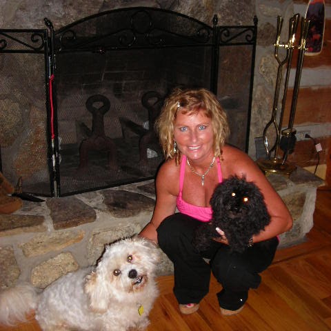 Debra Hodge Photo 3