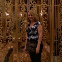 Sherry Hull Photo 14