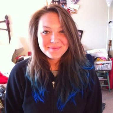 Laura Richardson Photo 7