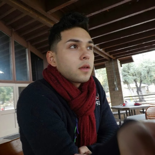 Edgar Garcia Photo 36