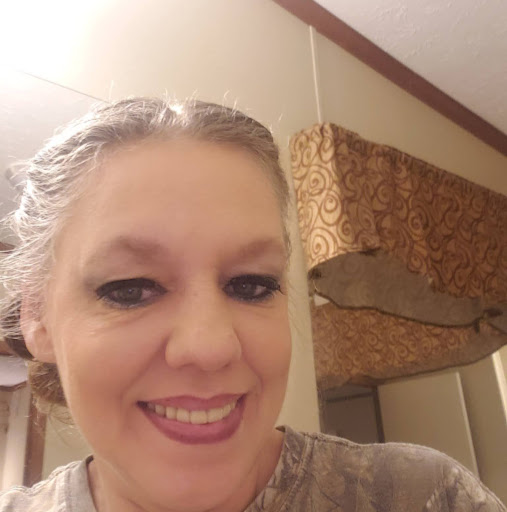 Lisa Caldwell Photo 25