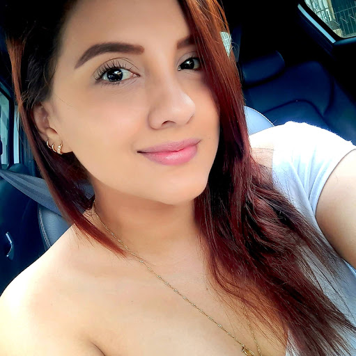 Lina Vargas Photo 14