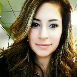 Lauren Hernandez Photo 25