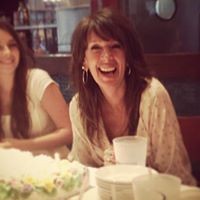 Vicki Phillips Photo 8