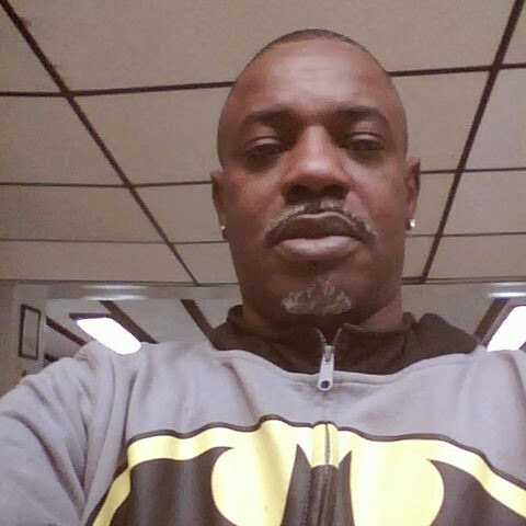 Sylvester Davis Photo 12