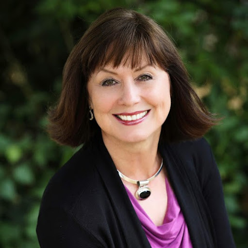 Janie Davis Photo 33
