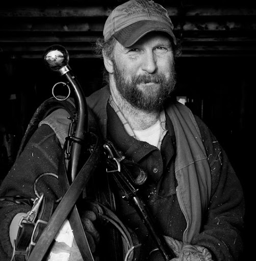 Carl Russell Photo 19