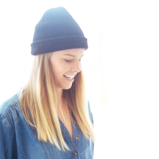 Brooke Davidson Photo 38