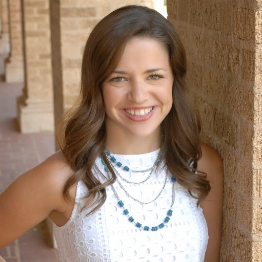 Callie Jones Photo 16